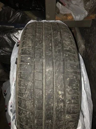 Лот: 17464898. Фото: 1. Шины 215 55 17 летние бу Pirelli... Шины