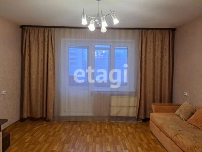 Лот: 21010356. Фото: 1. Продам 1-комн. кв. 36.3 кв.м... Квартиры, студии