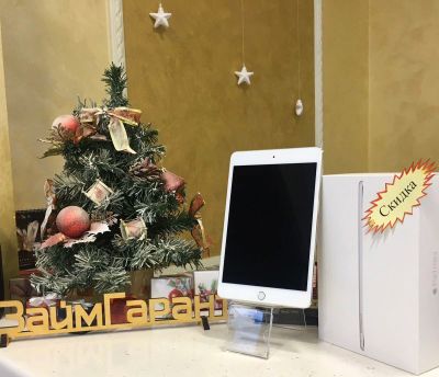 Лот: 15124916. Фото: 1. Планшет iPad mini 4 128 gb (9МАЯ... Чехлы, обложки