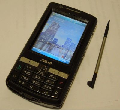 Лот: 4157917. Фото: 1. Asus P750. Смартфоны