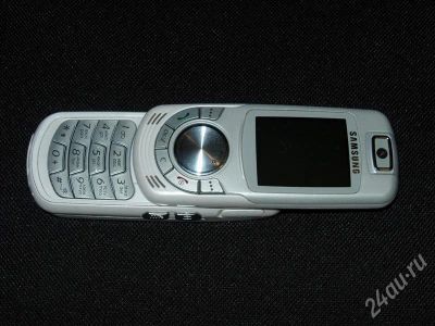 Лот: 707743. Фото: 1. Samsung SGH-X810. Кнопочные мобильные телефоны