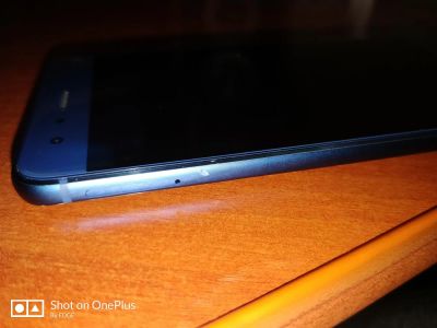 Лот: 10999021. Фото: 1. Honor 9 6/128!!!. Смартфоны