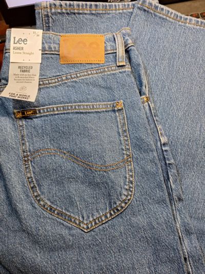 Лот: 21969545. Фото: 1. Джинсы мужские Lee ASHER Loose... Брюки, джинсы, шорты