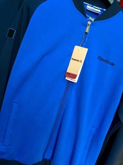 Лот: 7917340. Фото: 1. Спортивный костюм Reebok Синий. Спортивные костюмы