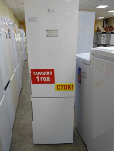 Лот: 13275005. Фото: 1. Холодильник hotpoint-ariston hf... Холодильники, морозильные камеры