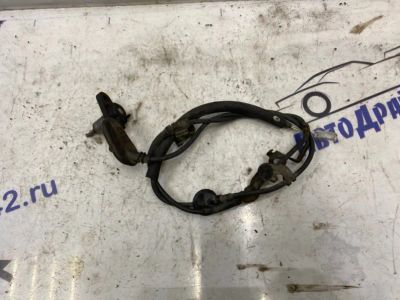 Лот: 21713434. Фото: 1. датчик abs Mazda Demio DW3W. Двигатель и элементы двигателя