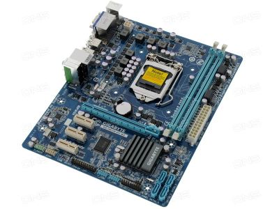 Лот: 10525675. Фото: 1. Материнская плата Gigabyte GA-H61M-D2-B3... Материнские платы