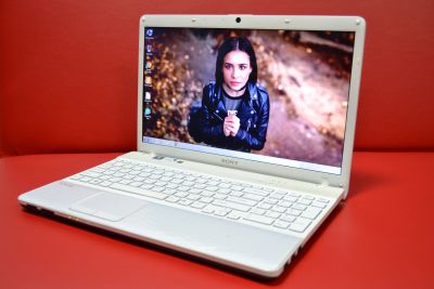Лот: 14961277. Фото: 1. Ноутбук Sony VAIO VPCEH3F1R (Intel... Ноутбуки