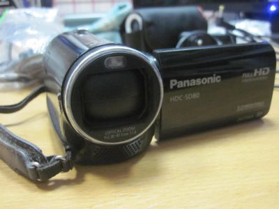 Лот: 6201925. Фото: 1. видеокамера с 34x зумом Panasonic... Видеокамеры