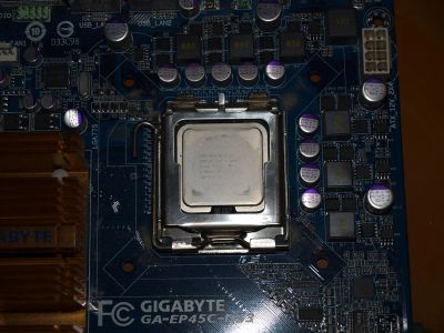 Лот: 3595130. Фото: 1. ntel Core 2 Quad Q9550 Yorkfield... Процессоры