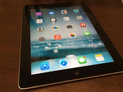 Лот: 4676627. Фото: 1. iPad 2 16 gb wifi обмен на ноутбук. Планшеты