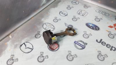 Лот: 23584350. Фото: 1. Шатун Mitsubishi Lancer 4A92 1115A471... Двигатель и элементы двигателя