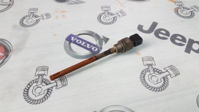 Лот: 24611671. Фото: 1. Датчик уровня масла Nissan Qashqai... Электрооборудование