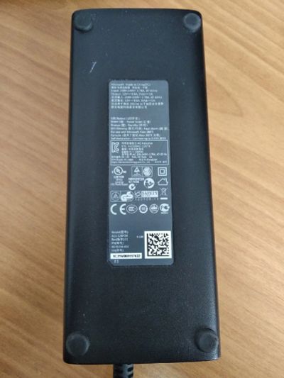 Лот: 15676625. Фото: 1. Блок Питания Xbox 360 E. Оригинал. Аксессуары для игровых приставок, консолей, геймпады