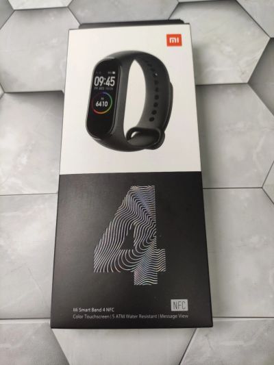 Лот: 17743828. Фото: 1. Mi Band 4 NFC Black новый. Смарт-часы, фитнес-браслеты, аксессуары