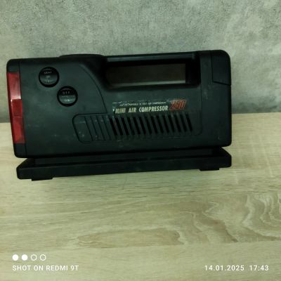 Лот: 24910309. Фото: 1. автомобильный компрессор пр-во... Компрессоры автомобильные, шинные насосы