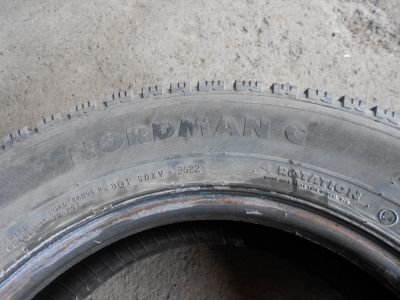 Лот: 25510110. Фото: 1. 6 шт. 195-75-16c Nokian Nordman... Шины