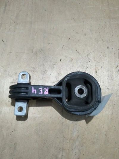 Лот: 21403090. Фото: 1. подушка двигателя Honda CR-V RE4. Двигатель и элементы двигателя
