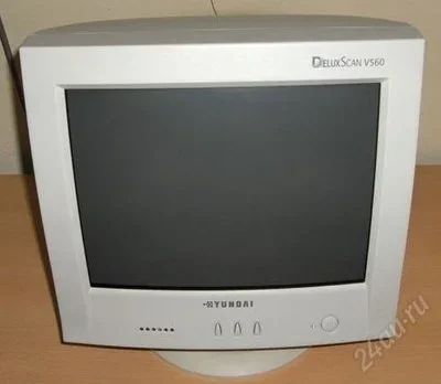 Лот: 995996. Фото: 1. Монитор Hyundai DeluxScan v560... ЭЛТ-мониторы