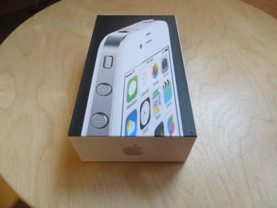 Лот: 4486085. Фото: 1. Apple IPhone 4. Смартфоны