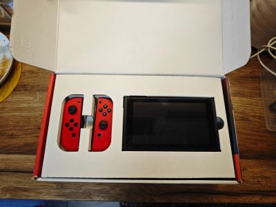 Лот: 22216553. Фото: 1. Nintendo Switch 128gb сыч свитч... Игровые приставки, консоли