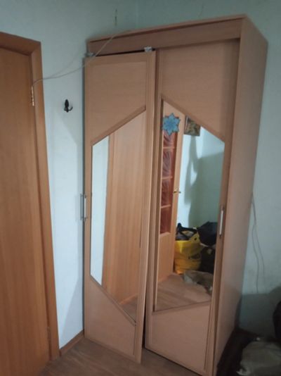 Лот: 15300874. Фото: 1. Шкаф купе 2000р. Шкафы, шкафы-купе