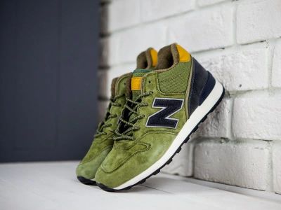 Лот: 15022330. Фото: 1. Кроссовки New Balance. Кеды, кроссовки, слипоны