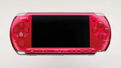 Лот: 6453438. Фото: 1. Прошитая PSP 3008 Radiant Red... Игровые приставки, консоли