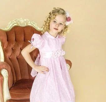 Лот: 6401916. Фото: 1. Красивое платье на девочку на... Платья, сарафаны