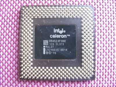 Лот: 25792996. Фото: 1. Процессор Intel Celeron SL37X. Процессоры