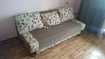 Лот: 13776125. Фото: 1. Диван с подушками, дора. Диваны