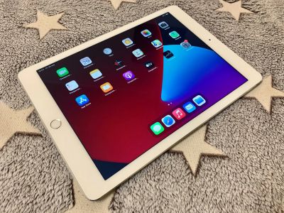 Лот: 17148251. Фото: 1. iPad Air 2. Планшеты