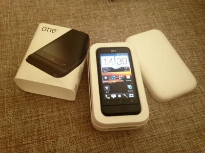 Лот: 3164236. Фото: 1. HTC One V На гарантии до февраля... Смартфоны