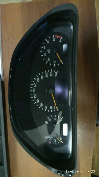 Лот: 9226654. Фото: 1. Приборная панель от Mercedes Benz... Салон