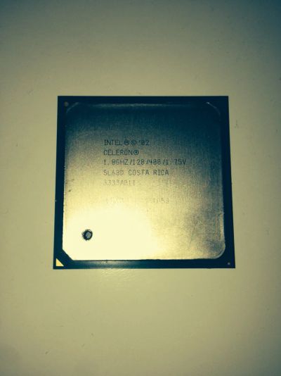 Лот: 4460725. Фото: 1. Процессор Intel Celeron 1.8 GHz... Процессоры