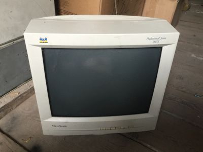 Лот: 16217720. Фото: 1. Монитор CRT 15'' ViewSonuc P655. ЭЛТ-мониторы