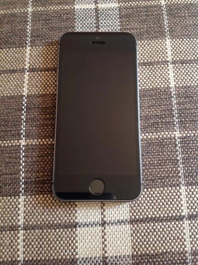 Лот: 7760309. Фото: 1. iphone 5 s 32 GB a1457. Смартфоны