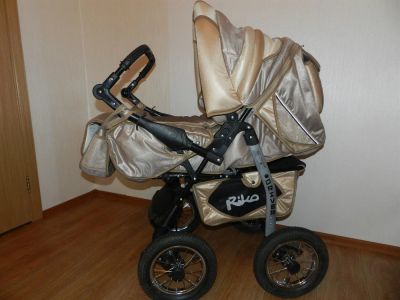 Лот: 3727086. Фото: 1. Коляска Riko Driver 2 в 1. Коляски