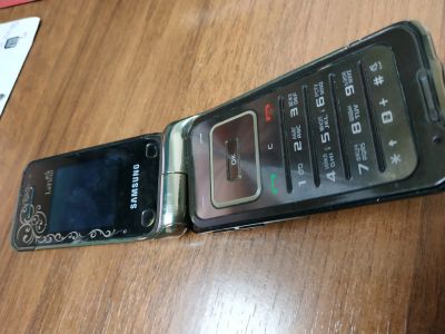Лот: 12571247. Фото: 1. samsung l310 на запчасти нет крышки... Смартфоны