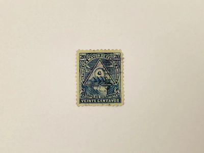 Лот: 23963395. Фото: 1. Герб в треугольнике. Надпечатка... Марки