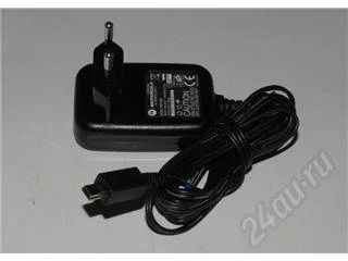 Лот: 115864. Фото: 1. Оригинальная зараядка моторола... Зарядные устройства, блоки питания, адаптеры сетевые для смартфонов