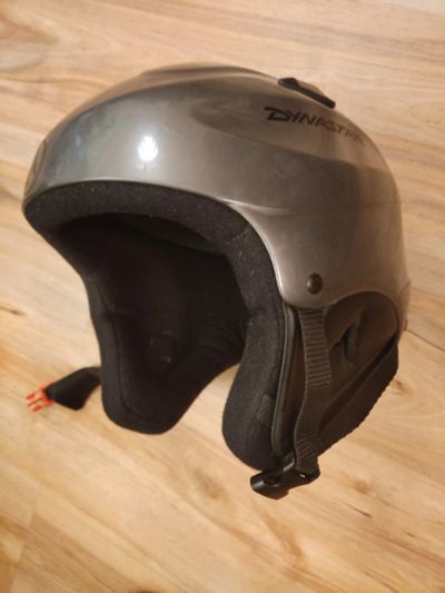 Лот: 19997548. Фото: 1. Горнолыжный шлем Dynastar D stinct... Шлемы