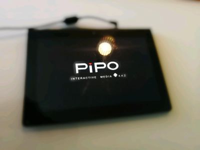 Лот: 12005751. Фото: 1. Планшет Pipo P7. Планшеты
