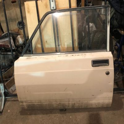 Лот: 17151320. Фото: 1. Дверь в сборе Ваз 2104 2105 левая. Кузов