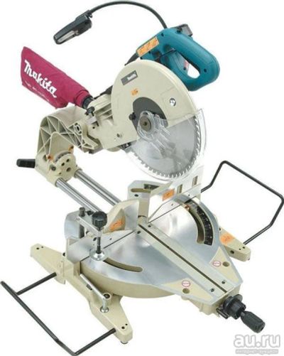 Лот: 14284250. Фото: 1. Торцовочная пила Makita LS1214. Электроинструмент