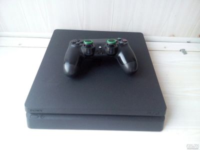 Лот: 14018794. Фото: 1. PlayStation 4 Slim 500GB + FIFA... Игровые приставки, консоли