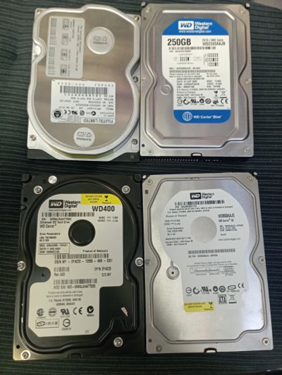 Лот: 19941274. Фото: 1. Hdd 4 шт. Жёсткие диски (HDD)