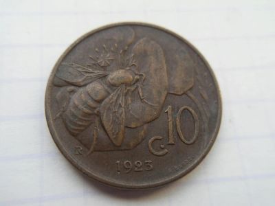 Лот: 8386689. Фото: 1. Италия 10 чентезимо 1923. Европа