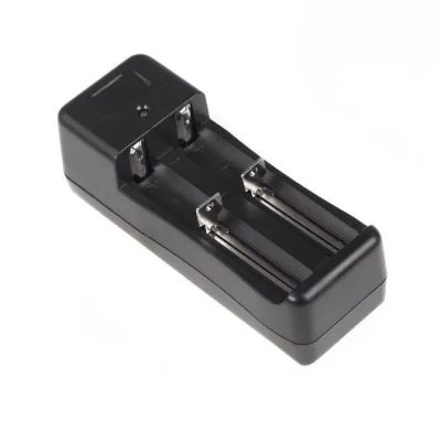 Лот: 21347093. Фото: 1. Зарядное устройство Li-ion TG-002... Зарядные устройства, блоки питания для бытовой техники