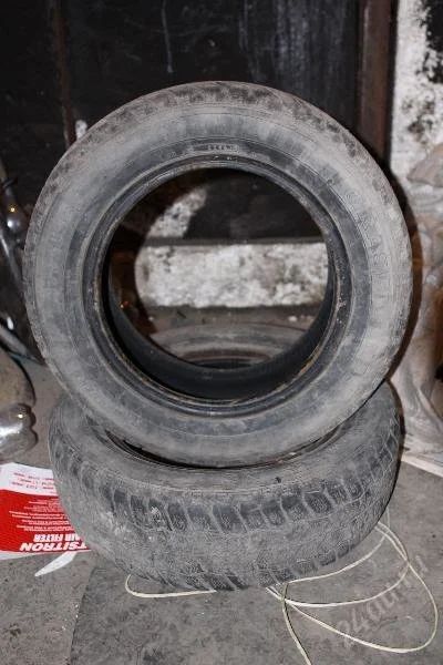 Лот: 131964. Фото: 1. DUNLOP 185/65/r14 зимняя 2 шт... Шины